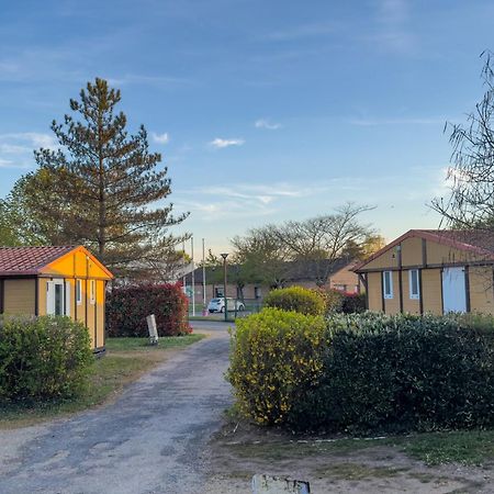 Onlycamp Camping Le Champ D'Ete Reyssouze Eksteriør bilde