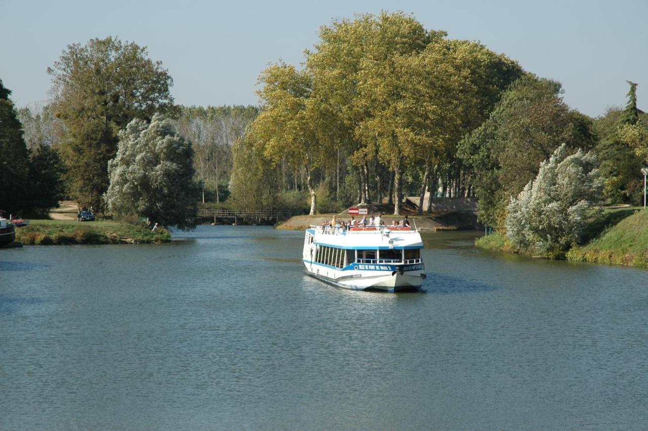 Onlycamp Camping Le Champ D'Ete Reyssouze Eksteriør bilde